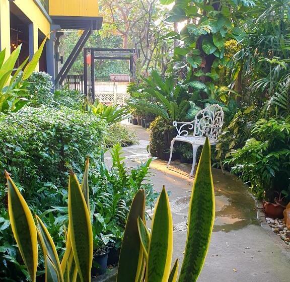 酒店 Baan Baimai Boutique Room