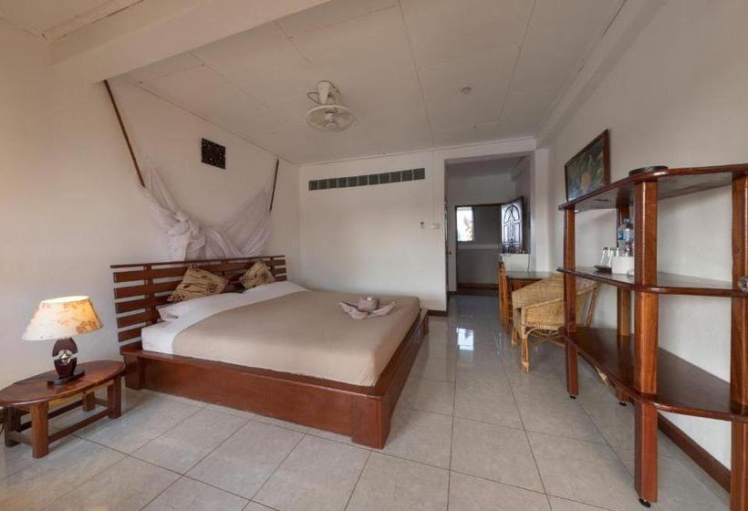 בית מלון כפרי Baba Guesthouse