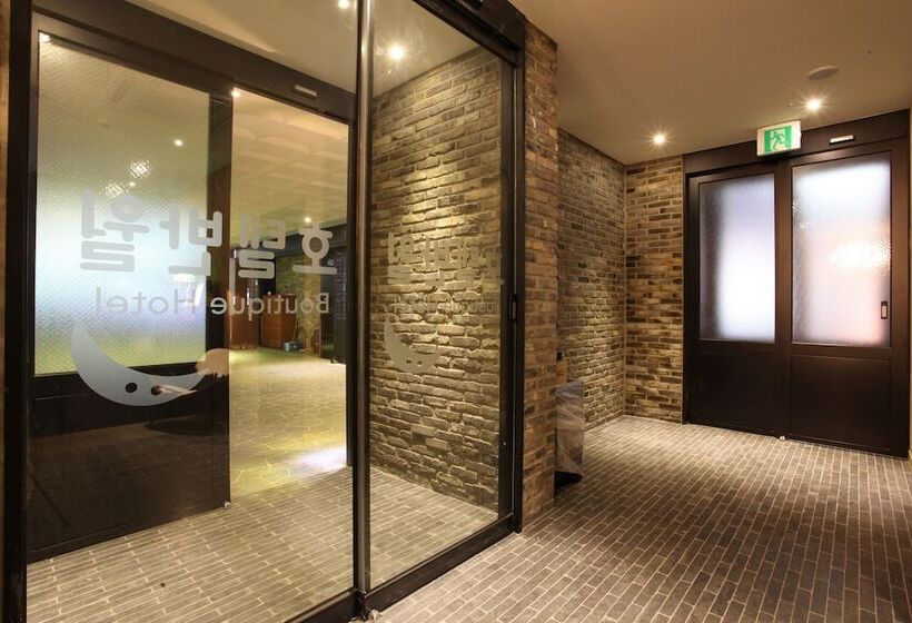 בית מלון כפרי Banwol