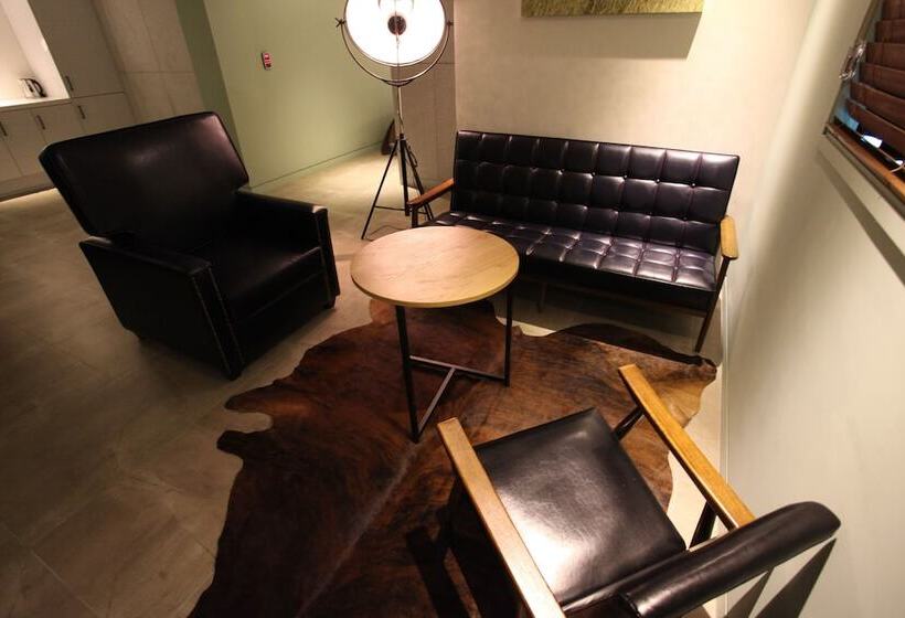 בית מלון כפרי Banwol