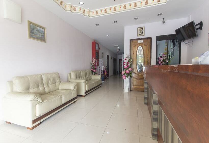 فندق Centrepoint