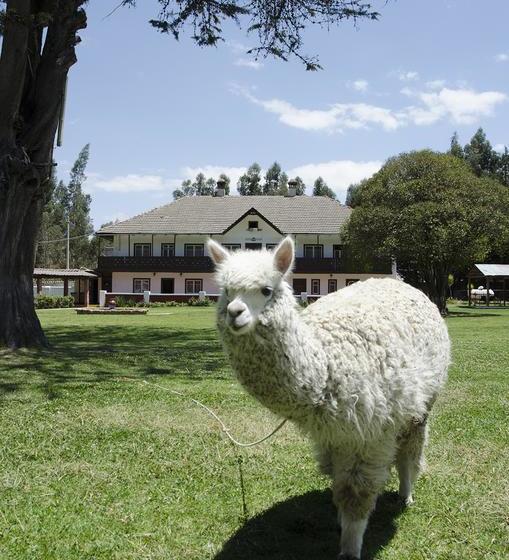 هتل Centro Vacacional Huaychulo