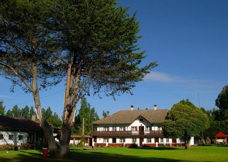 هتل Centro Vacacional Huaychulo