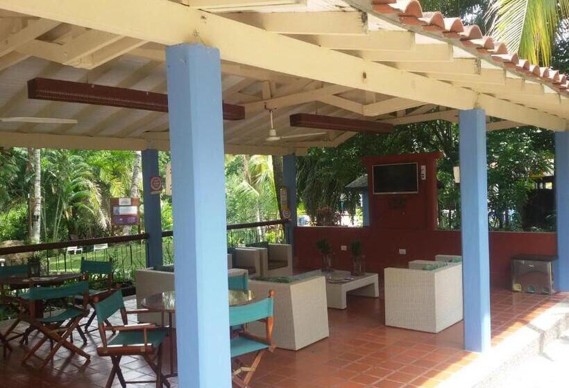 בית מלון כפרי El Tesoro