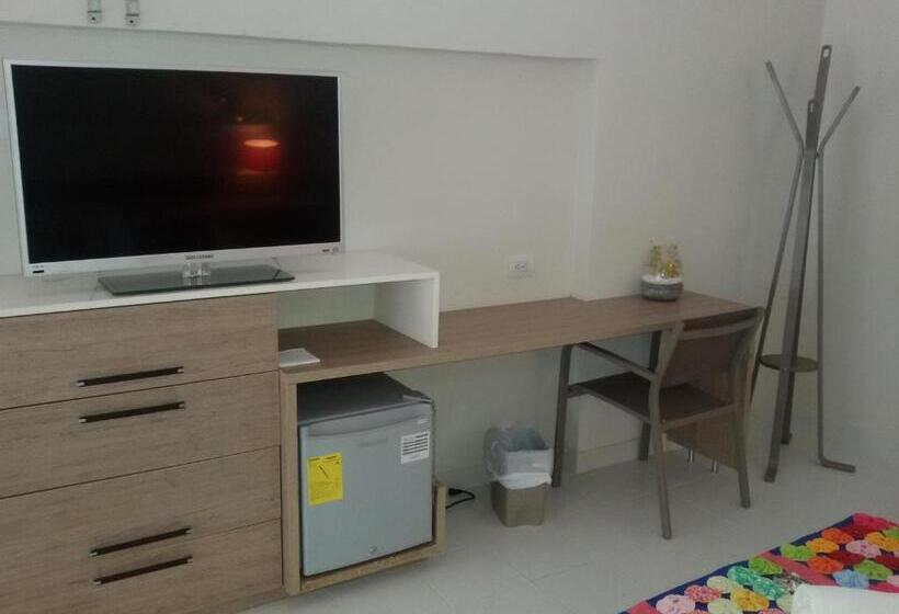 בית מלון כפרי El Tesoro