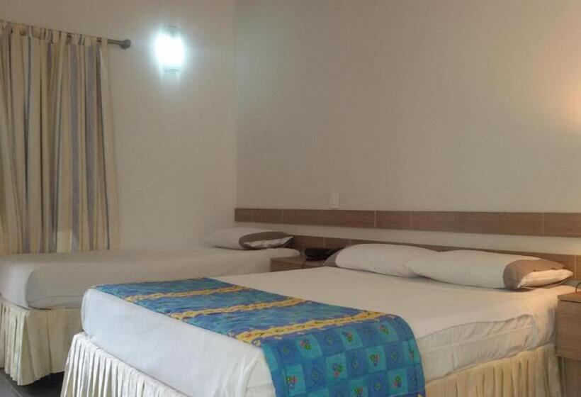 בית מלון כפרי El Tesoro