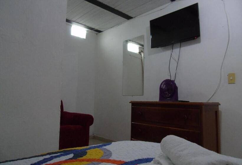 호텔 Europa Ecotours