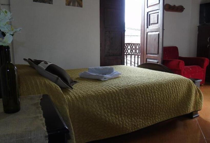 호텔 Europa Ecotours