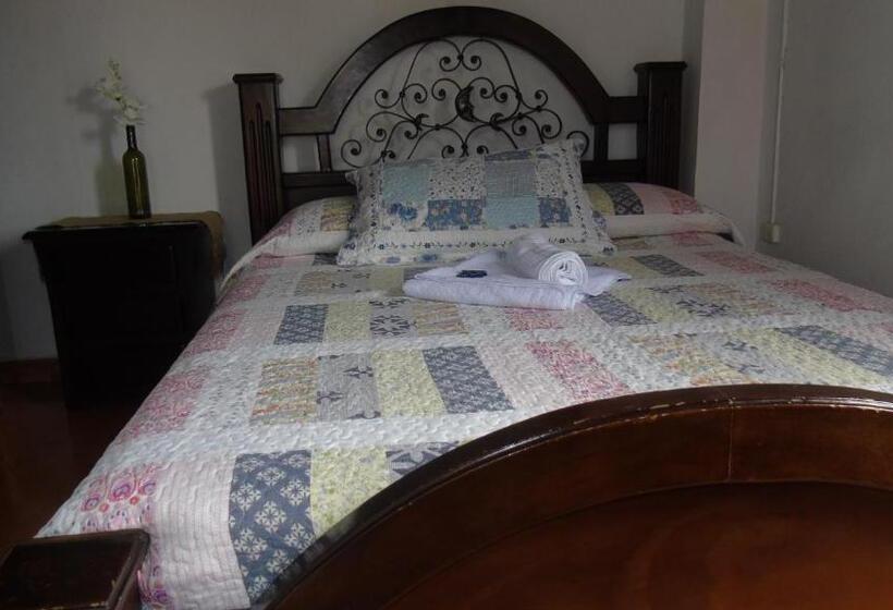 호텔 Europa Ecotours