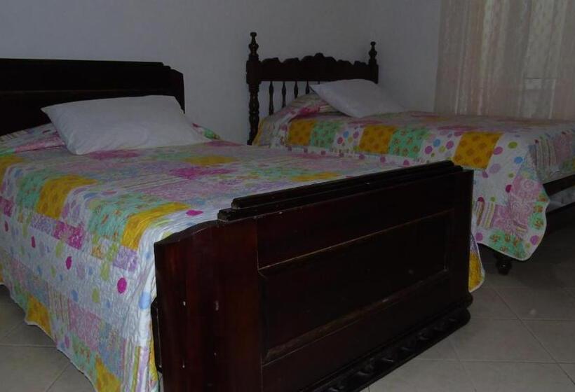 호텔 Europa Ecotours