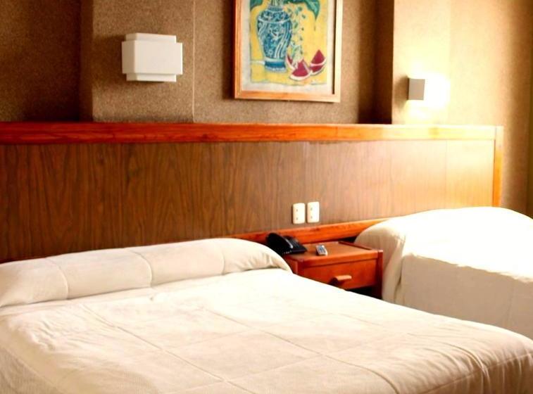 ホテル Excelencia De América