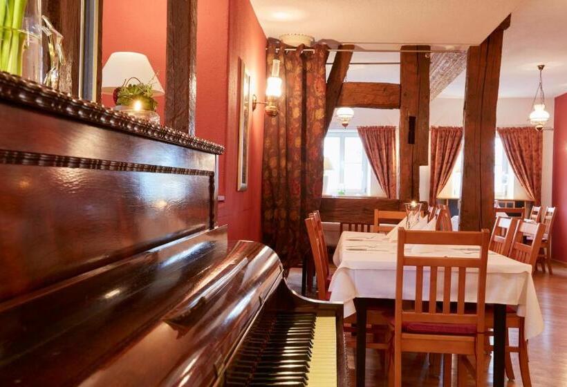 Отель Fränkischer Hof