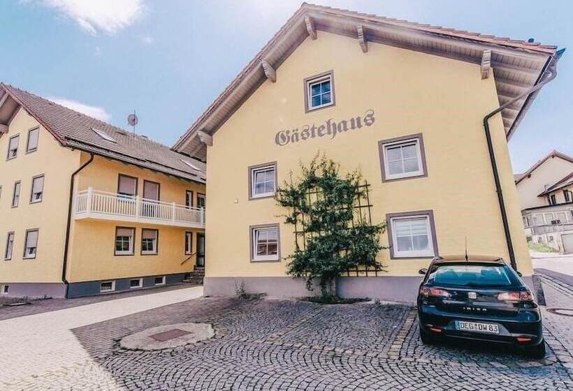 Отель Gasthof Metzgerei Linsmeier