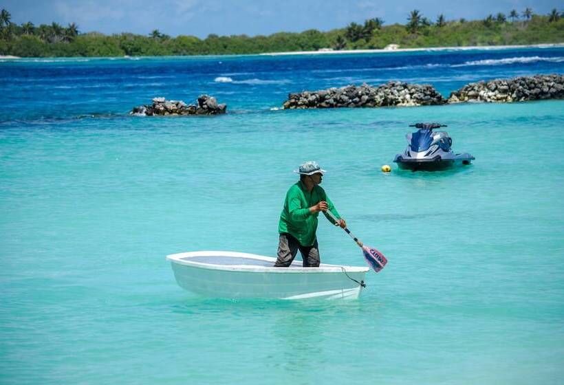 هتل Golhaa View Inn By Tes