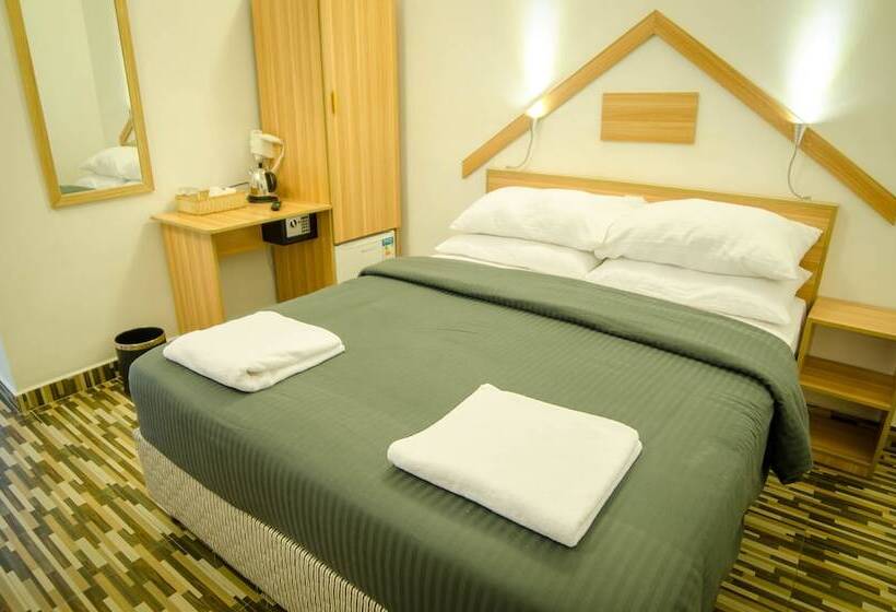 هتل Golhaa View Inn By Tes