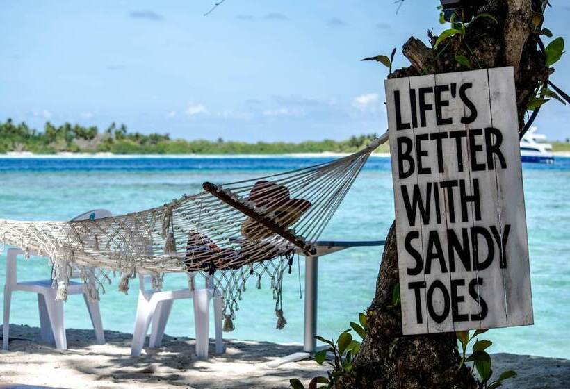 هتل Golhaa View Inn By Tes