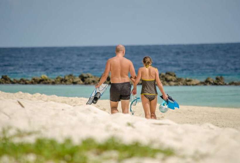 هتل Golhaa View Inn By Tes