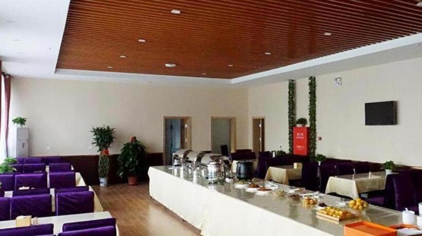 בית מלון כפרי Greentree Inn Langfang Guan County Xinyuan Street Express