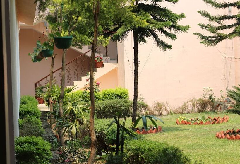 בית מלון כפרי Greenwood