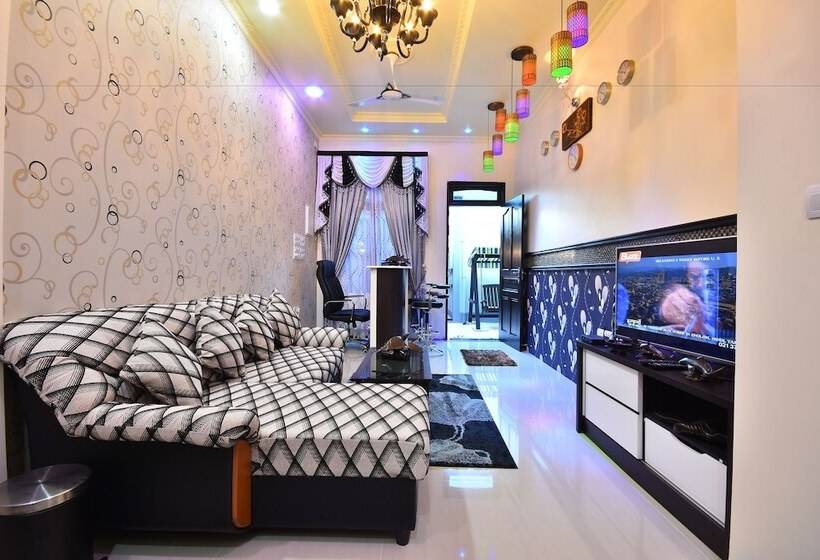 هتل Holiday Haven Ukulhas