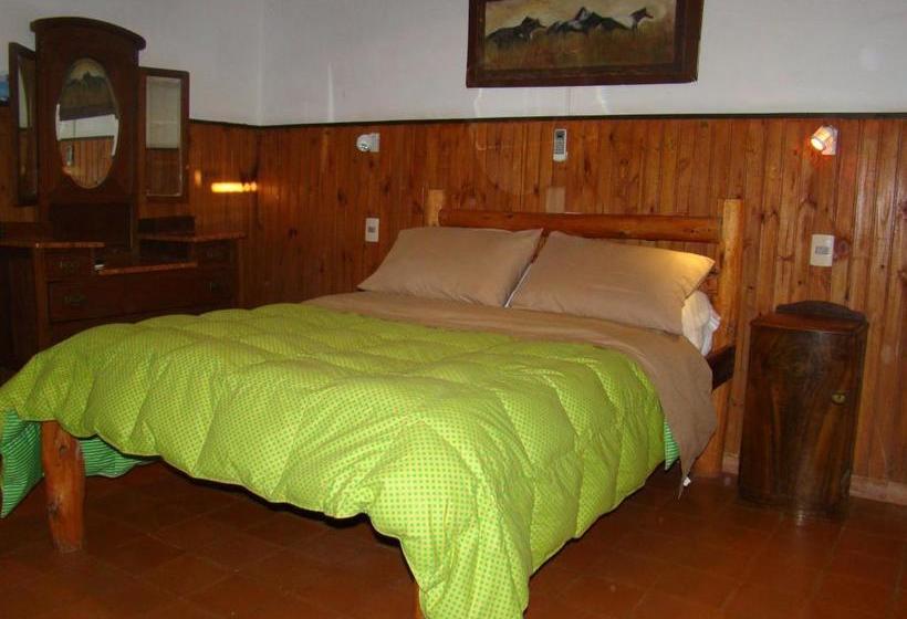 Отель Hostel San Gregorio