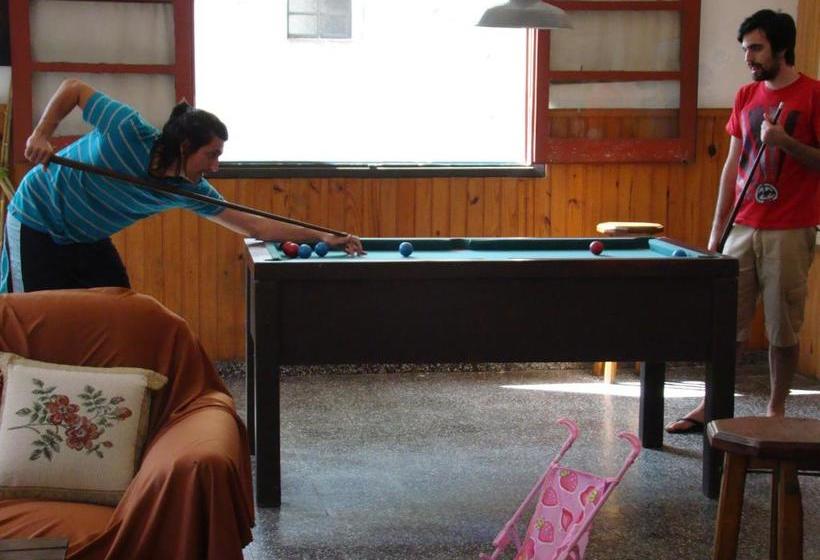 Отель Hostel San Gregorio