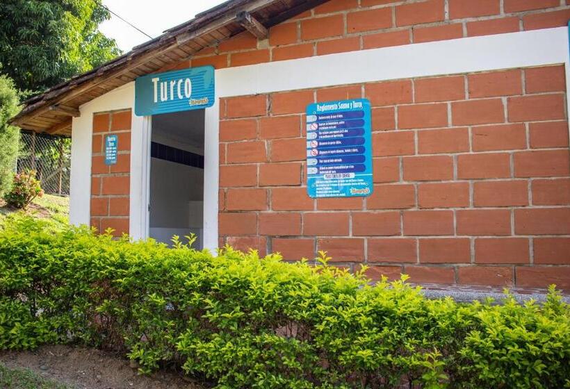 בית מלון כפרי Hosteria Guaracú