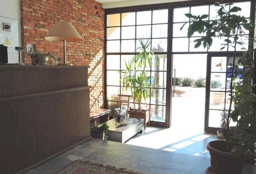 Lakeview Hotel And Resort