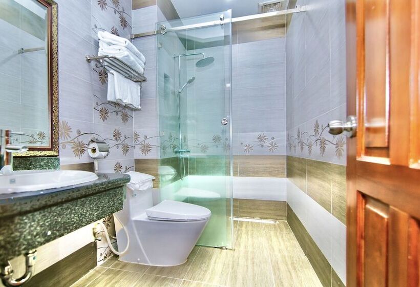 هتل Long Bao Chau