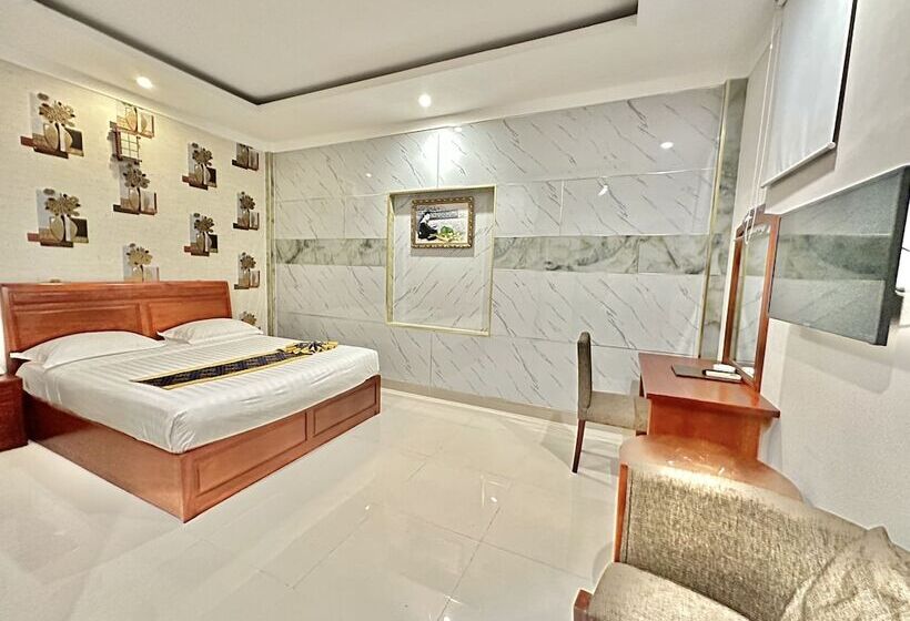 هتل Long Bao Chau