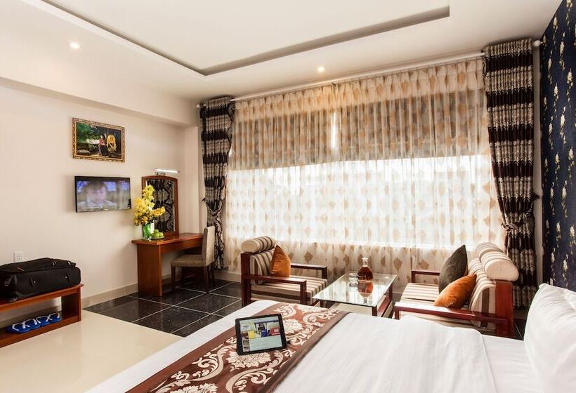 هتل Long Bao Chau