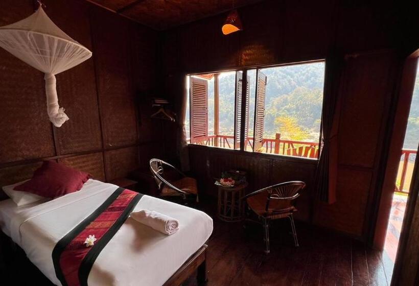 酒店 Mekong Riverside Lodge
