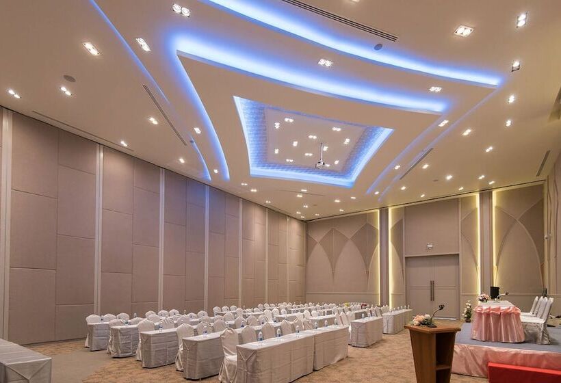 Navela Hotel & Convention