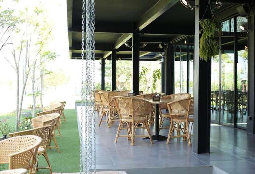 Navela Hotel & Convention