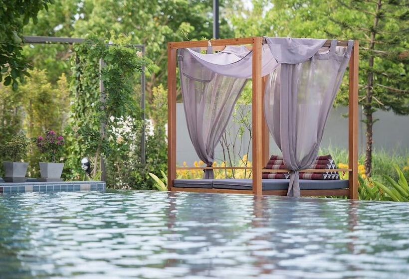 Navela Hotel & Convention