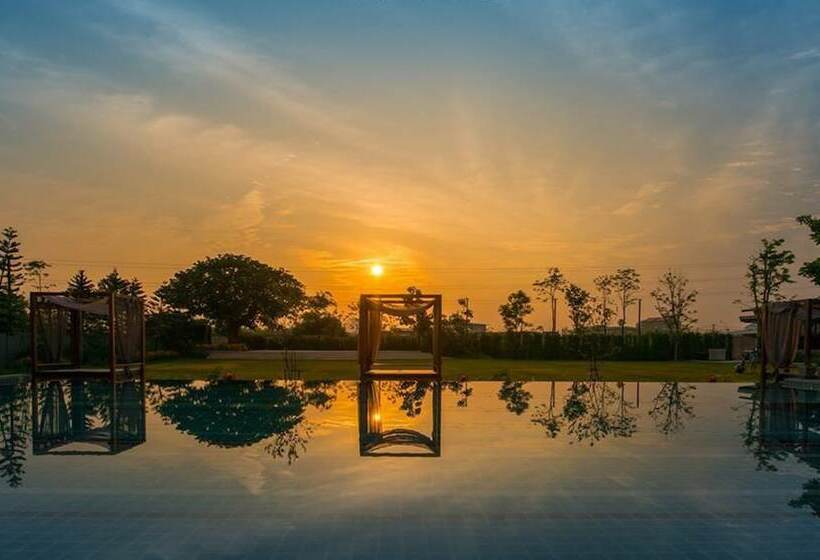 Navela Hotel & Convention