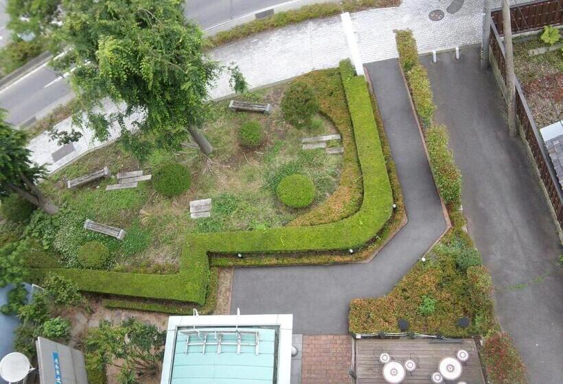 בית מלון כפרי Okaya Central