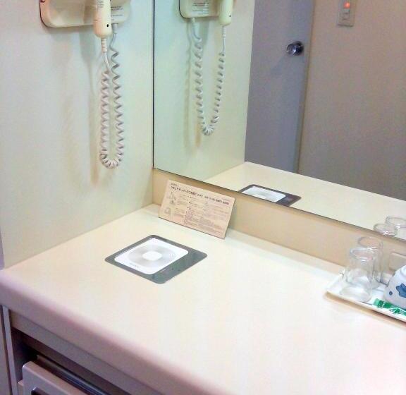 בית מלון כפרי Okaya Central