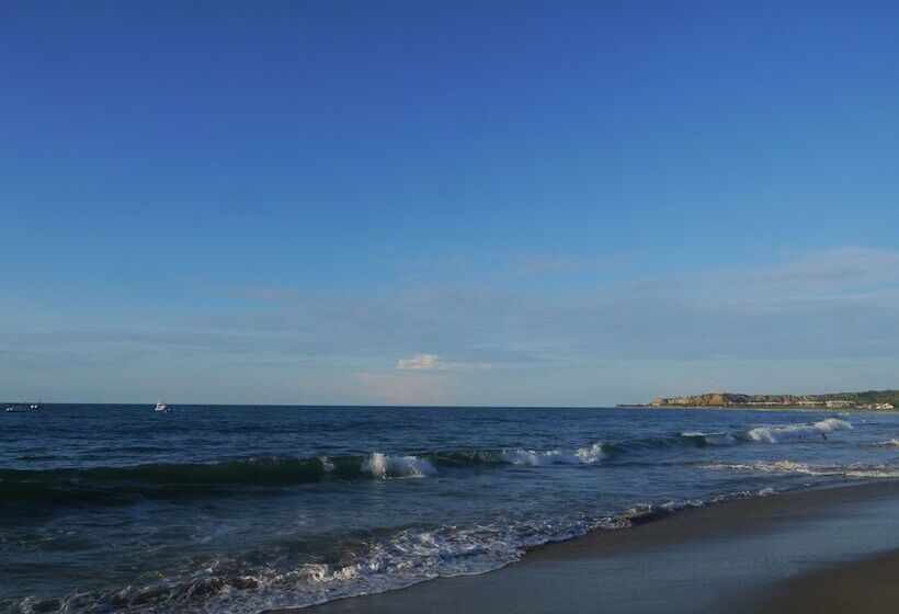 בית מלון כפרי Punta Sal Bungalows