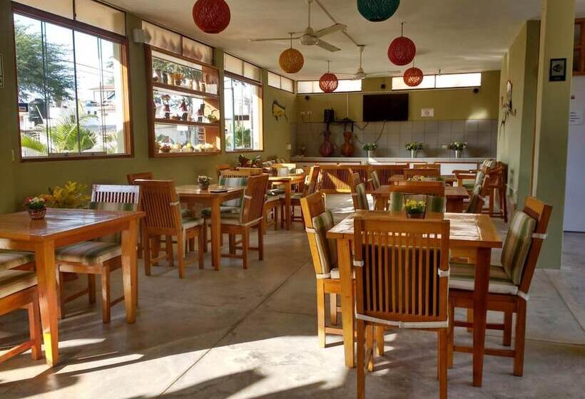 בית מלון כפרי Punta Sal Bungalows