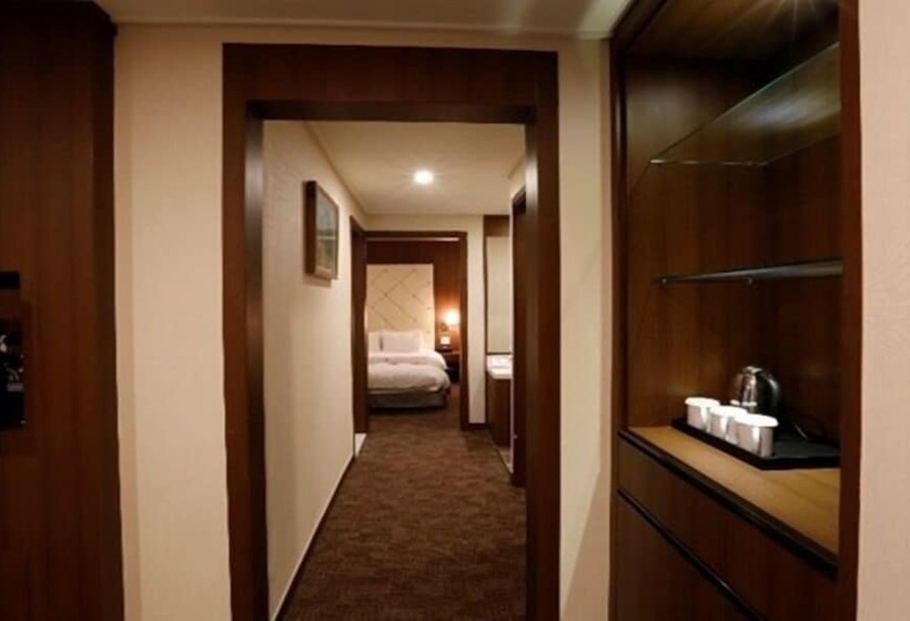 בית מלון כפרי Ramada Taebaek