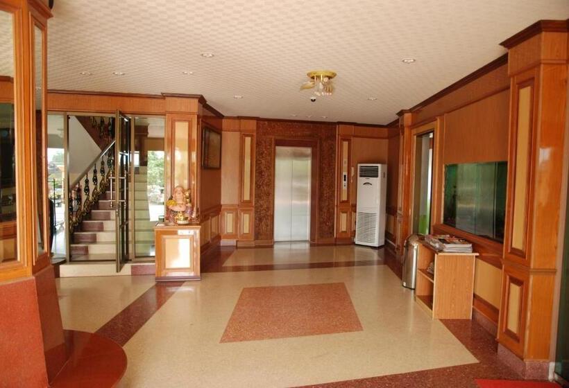 בית מלון כפרי Rose Garden