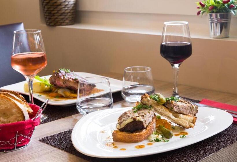 בית מלון כפרי The Originals City, Le Relais Des Carnutes Brezolles Verneuil Sur Avre