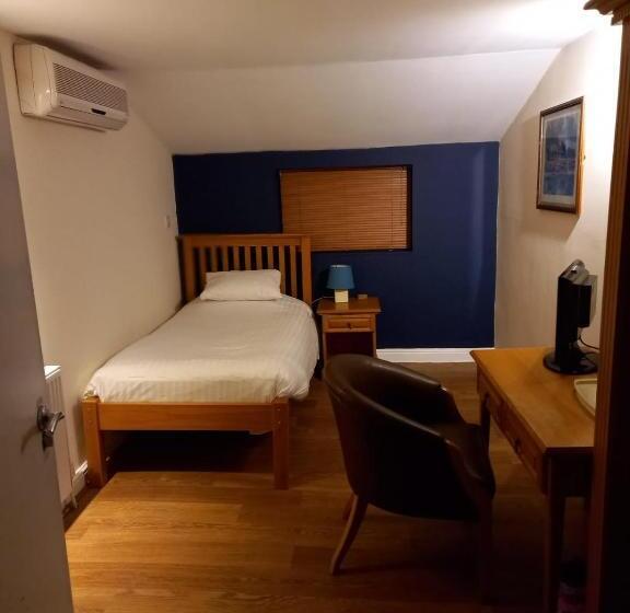 호텔 The Renishaw Rooms