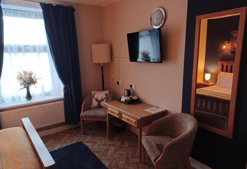 호텔 The Renishaw Rooms