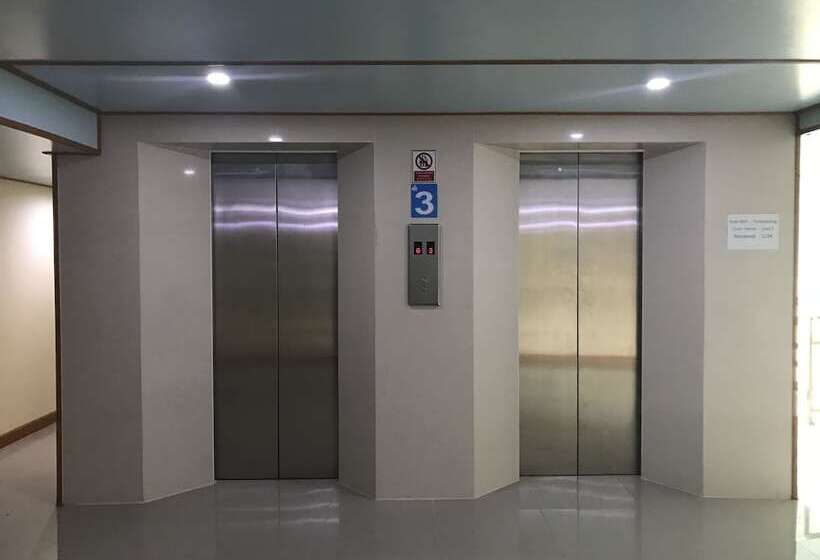 فندق Toh Buk Seng Ayutthaya