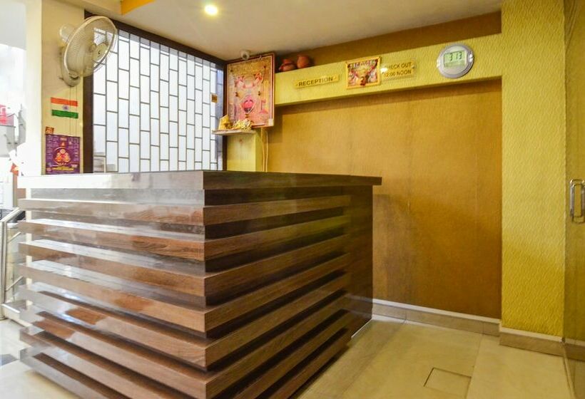 ホテル Treebo China Town