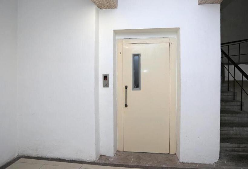 ホテル Treebo China Town