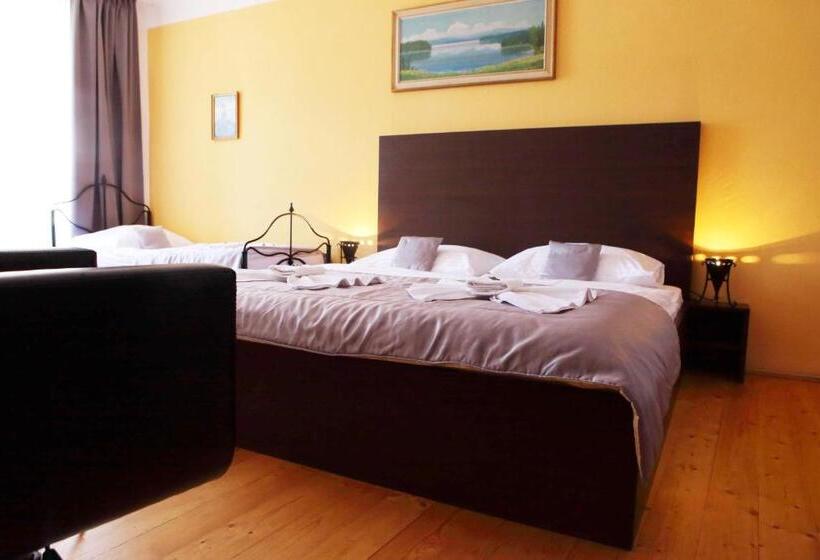 Отель U Martina