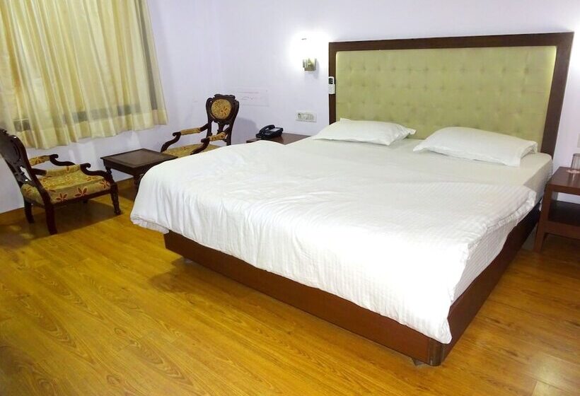 בית מלון כפרי Utsav